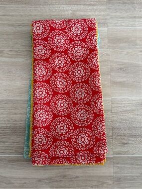 The Pioneer Women Set of 4 Hyacinth Cotton Napkins NWOT